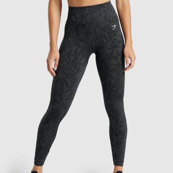 Gymshark Pants - Gymshark Adapt Animal Seamless Leggings, Butterfly Black, Medium